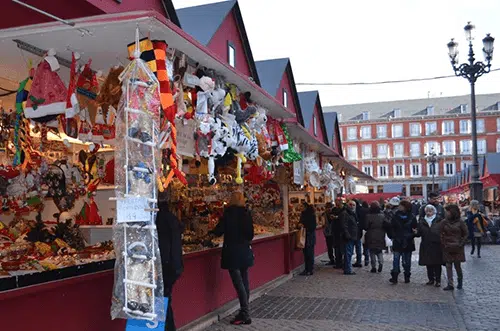 mercado navidad plaza mayor madrid - mercados navidad madrid - mercados navideños madrid - mercadillo navidad madrid